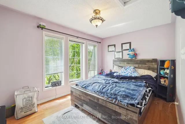 Additional image 15 of 2168 St. Clair Ave