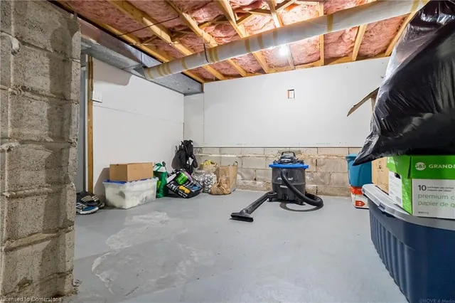 Additional image 29 of 2390 Sinclair Cir