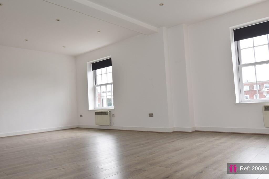 Additional image 5 of Stonehills, Welwyn Garden City