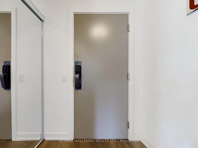 Additional image 9 of 10 York St Unit 1905