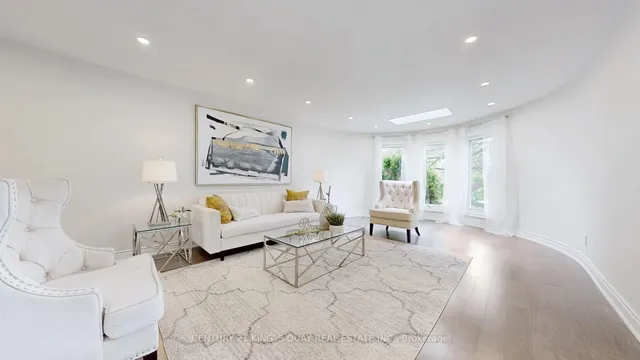 Additional image 6 of 54 Garnier Crt