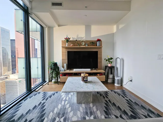Additional image 9 of 20 Lombard St Unit 3806