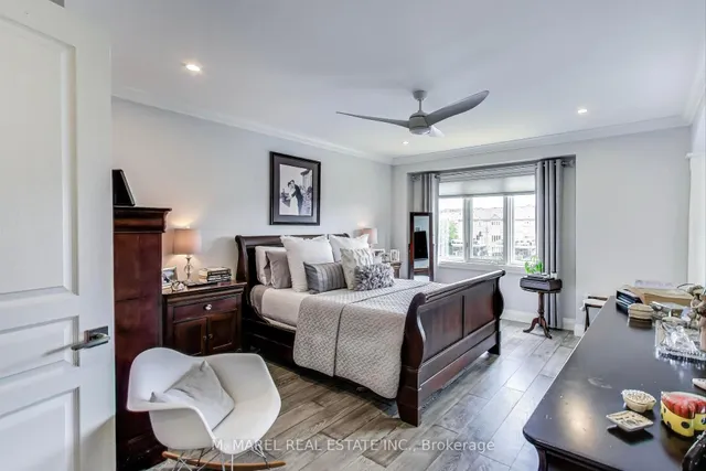 Additional image 17 of 145 Edgewater Dr Unit 22