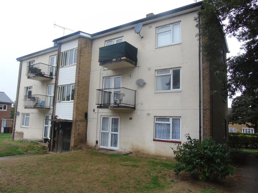 Property image for Aldykes, Hatfield