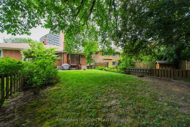 Additional image 40 of 110 Fenelon Dr