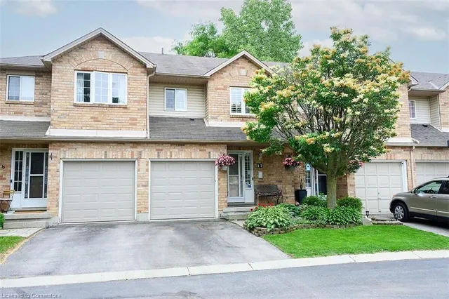 10 Cadham Blvd Unit 17