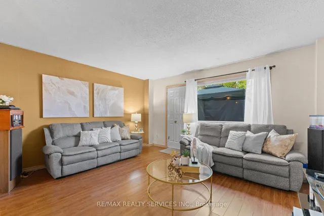 房产图片 7 - 475 Bramalea Rd 单元 21