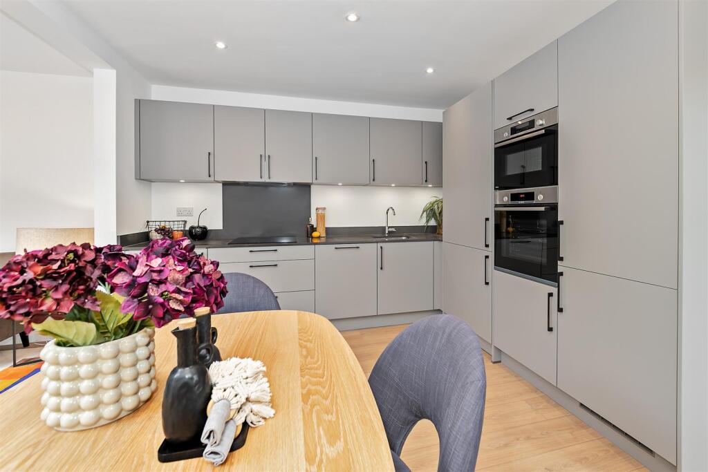 Additional image 5 of St. Julians Road, St. Albans