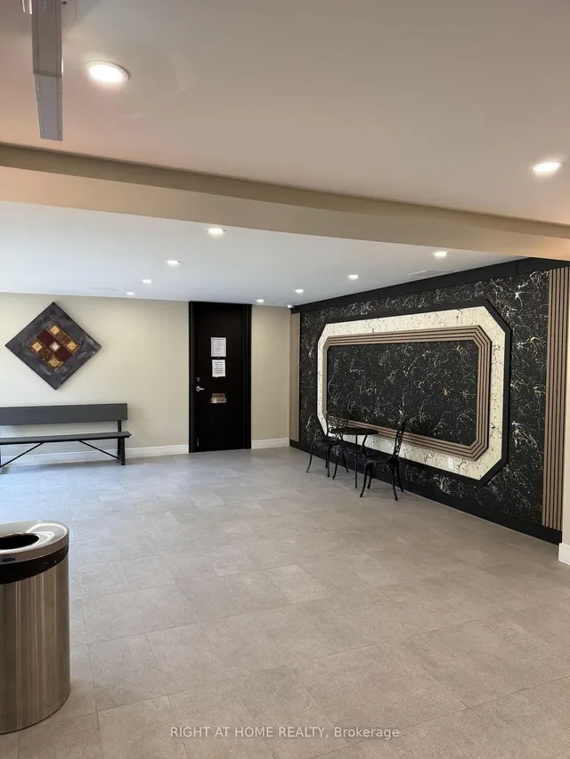 Additional image 4 of 915 Midland Ave Unit 611