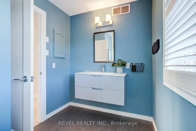 Additional image 32 of 6 Lone Oak Ave