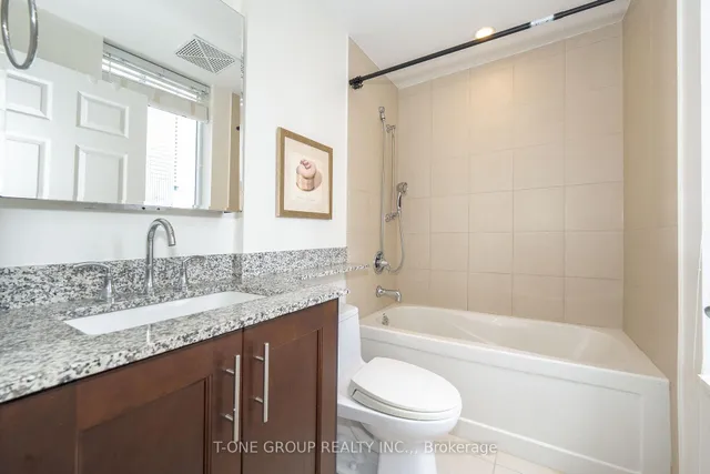 Additional image 32 of 35 Balmuto St Unit 1101