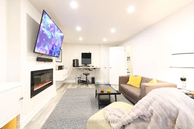 Additional image 30 of 2495 Snowhill Crt