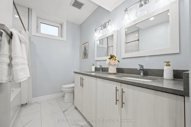 Additional image 36 of 24 Sylvia St