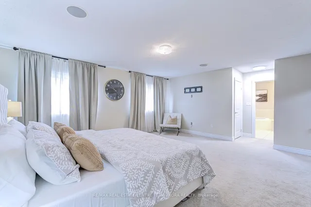 Additional image 24 of 16 Valleyway Dr