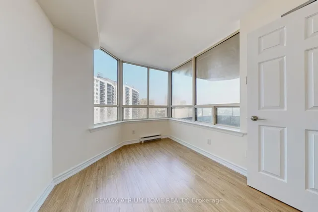 Additional image 20 of 175 Bamburgh Circ Unit #1411