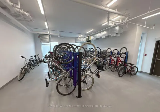 Additional image 21 of 470 Dundas St Unit 613