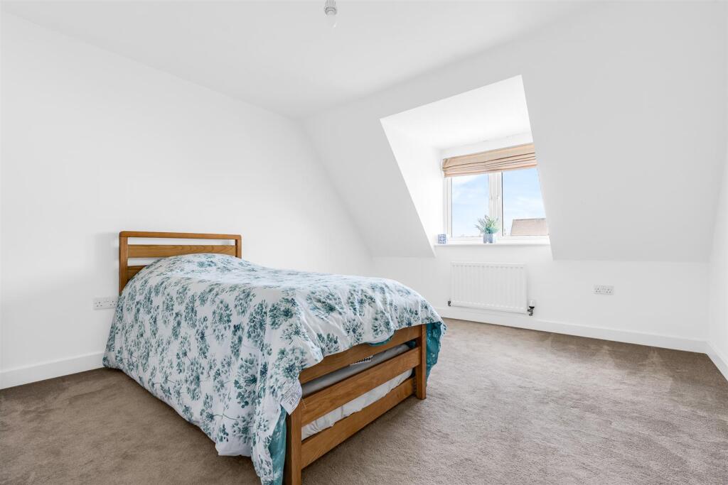 Additional image 13 of Appletree Way, Welwyn Garden City