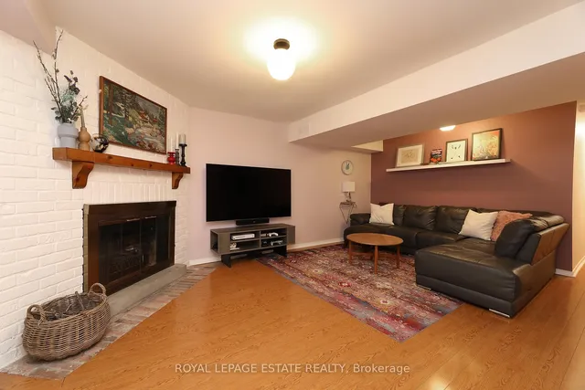 Additional image 34 of 34 Rodeo Ptwy