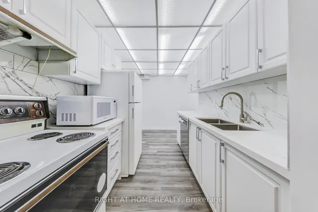 Additional image 10 of 335 Driftwood Ave Unit 701