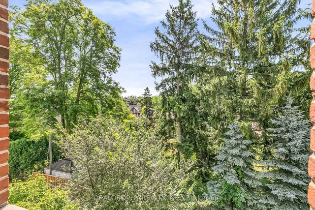 Additional image 16 of 25 Earlington Ave Unit 318