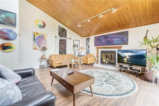 Additional image 5 of 627 Millgrove Sideroad