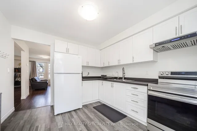 Additional image 13 of 38 Ellis Dr