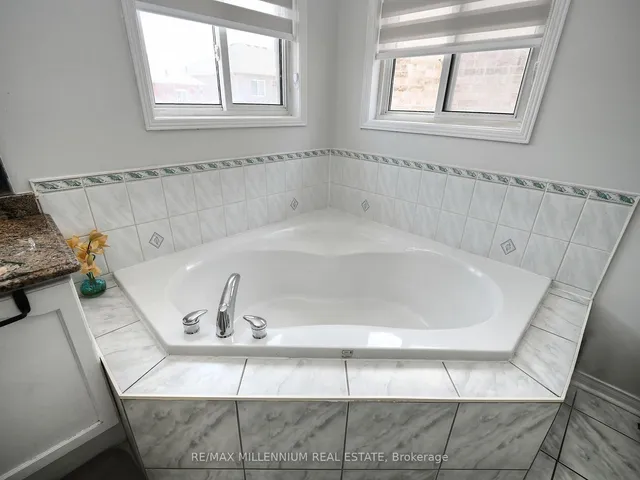 Additional image 32 of 5 Freshspring Dr