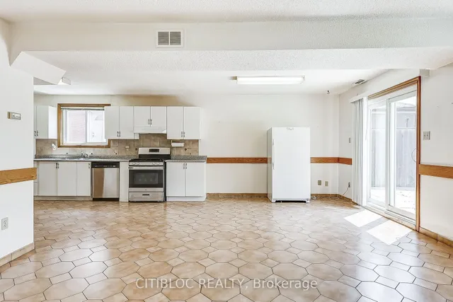 Additional image 27 of 3 Everglades Dr