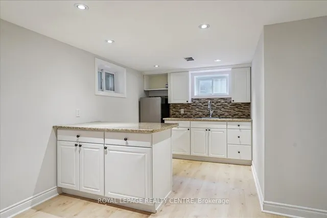 Additional image 24 of 12 Beacon Rd