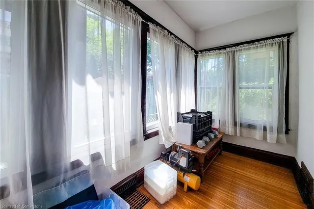 Additional image 25 of 56 Prospect St