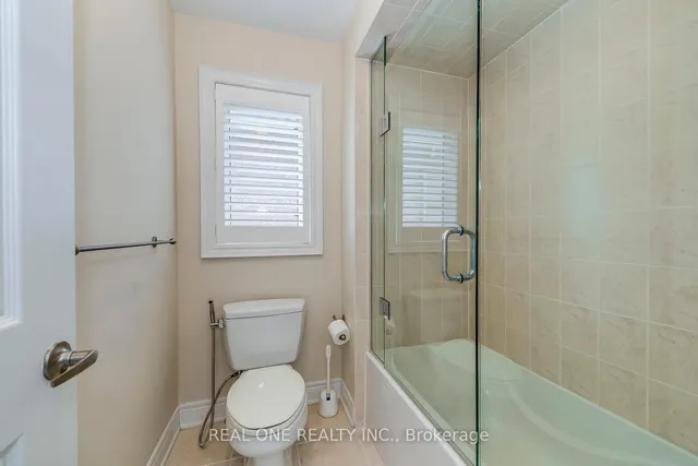 Additional image 35 of 2336 Thruxton Dr