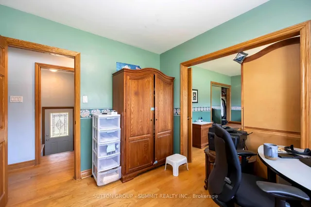 Additional image 22 of 1 DEVERELL Cres