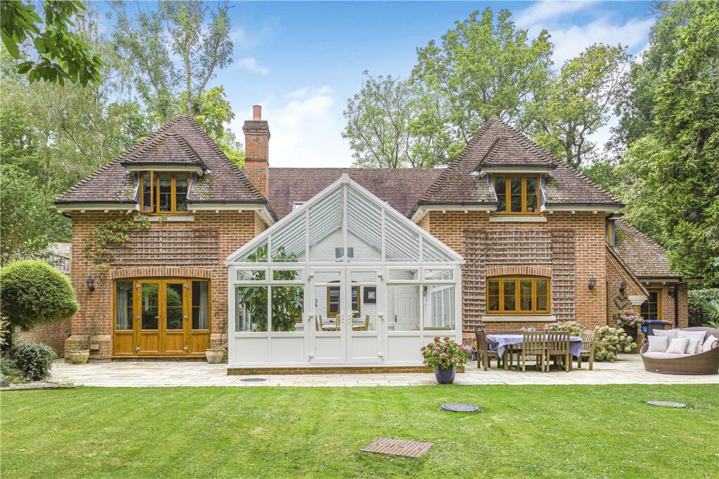 Additional image 21 of Firs Walk, Tewin Wood, Welwyn, AL6