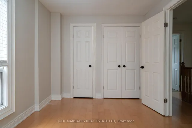 Additional image 17 of 29 Case St