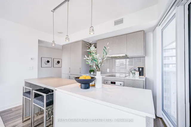 Additional image 14 of 88 Harbour St Unit 3104