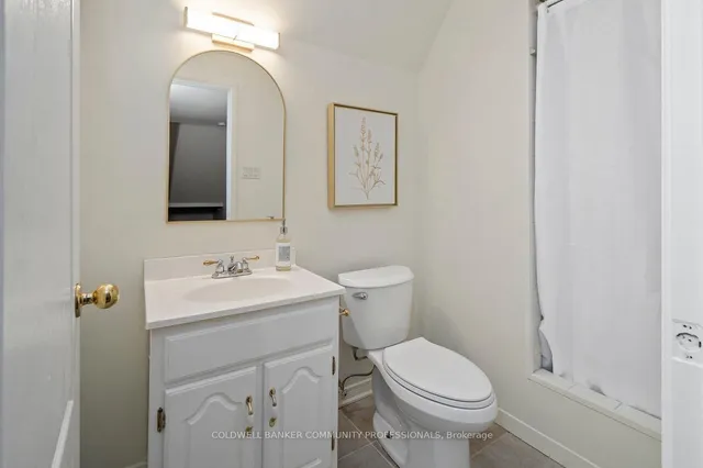Additional image 34 of 381 Queen St