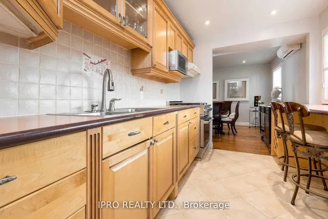 Additional image 13 of 18 Sunset Blvd