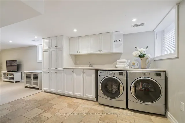 Additional image 23 of 466 Holtby Ave