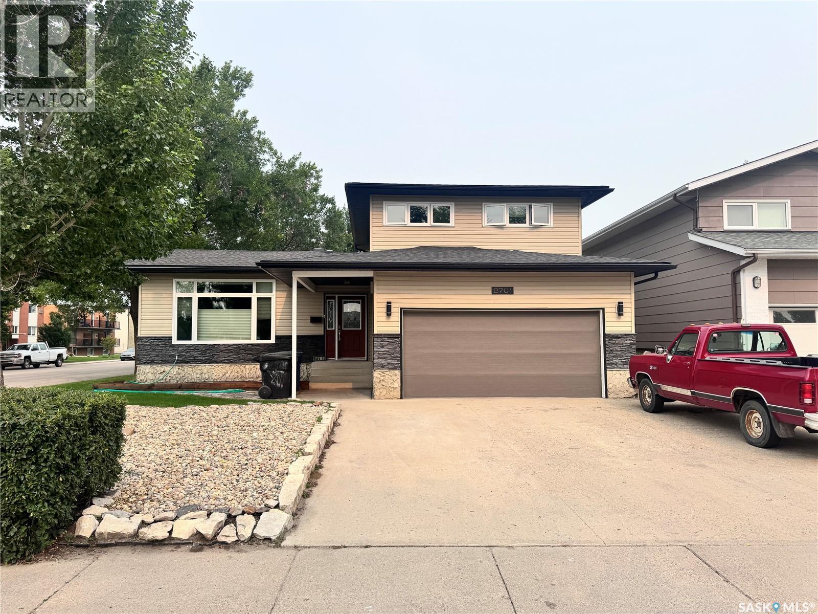 2701 Eastview|Saskatoon, Saskatchewan S7J2J9