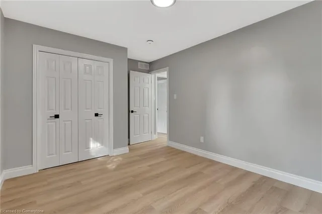 Additional image 16 of 126 Highland Rd