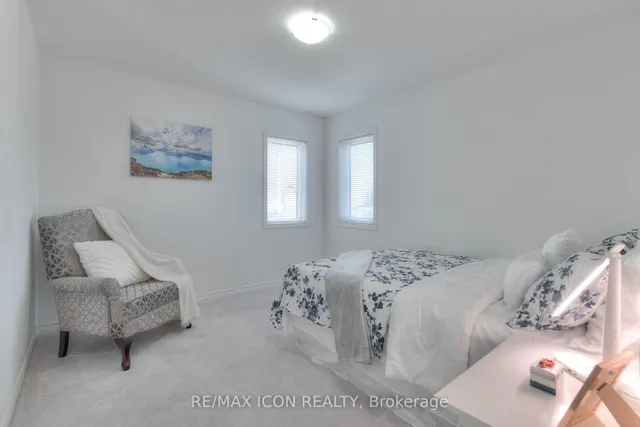 Additional image 23 of 22 Saxony St