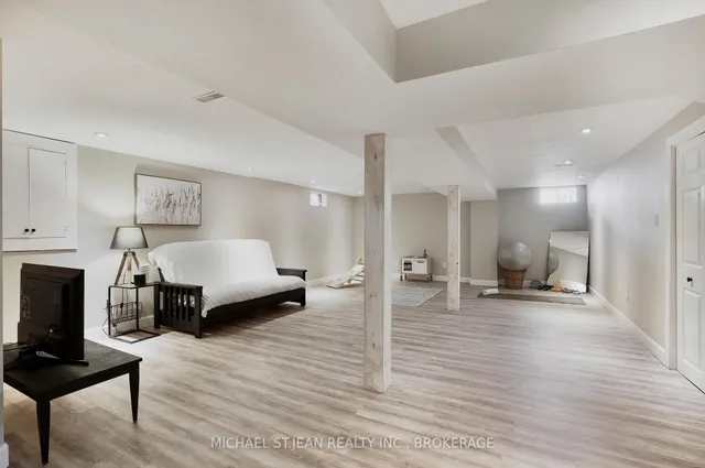 Additional image 41 of 14 Pompano Crt