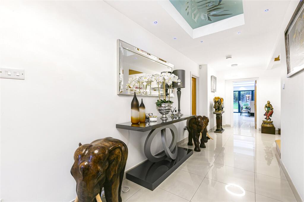 Additional image 25 of Pine Grove, Brookmans Park, Hertfordshire, AL9