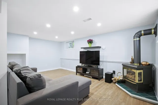 Additional image 9 of 158 Bonaventure Dr