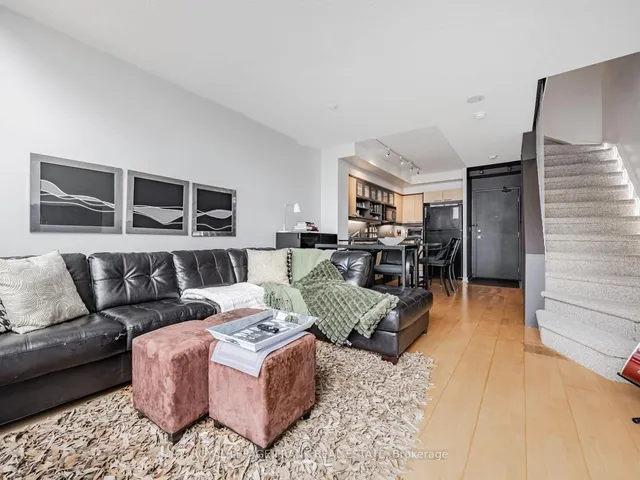 Additional image 11 of 36 Blue Jays Way Unit 914