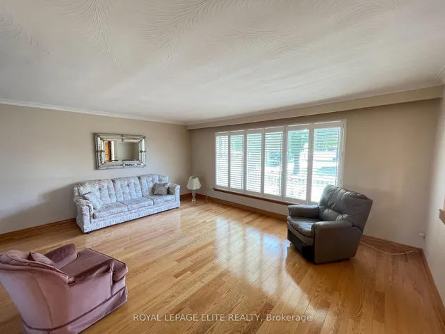 Additional image 15 of 3277 CARDROSS Rd