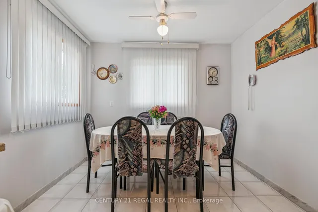 Additional image 23 of 152 Weir Cres