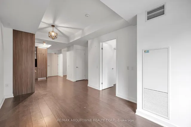 Additional image 16 of 115 Blue Jays Way Unit 915