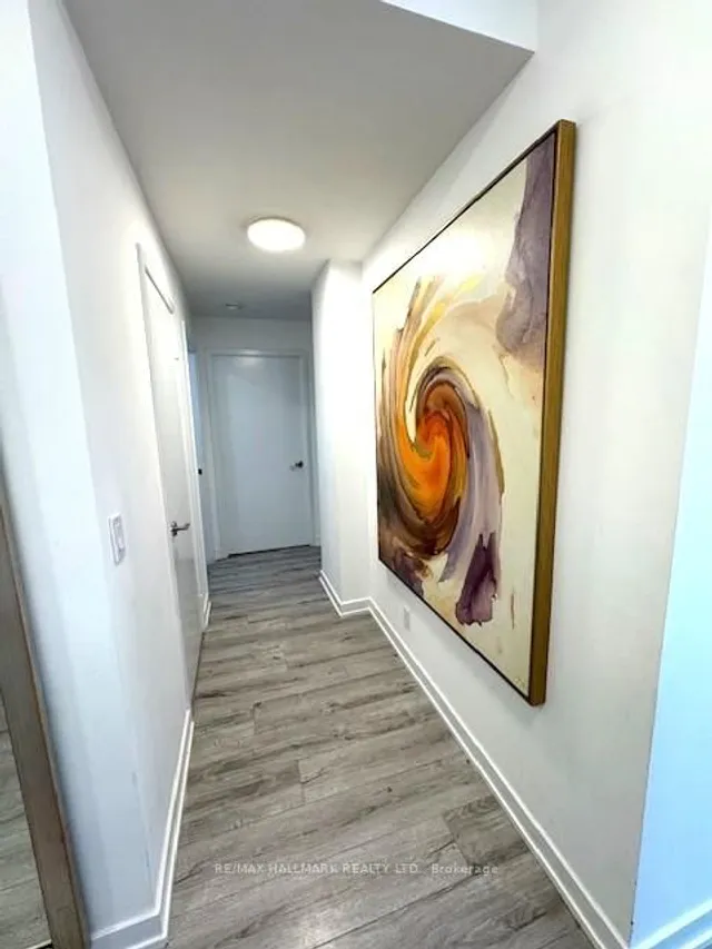 Additional image 22 of 21 Nelson St Unit 818