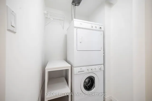 Additional image 30 of 33 University Ave Unit 1407
